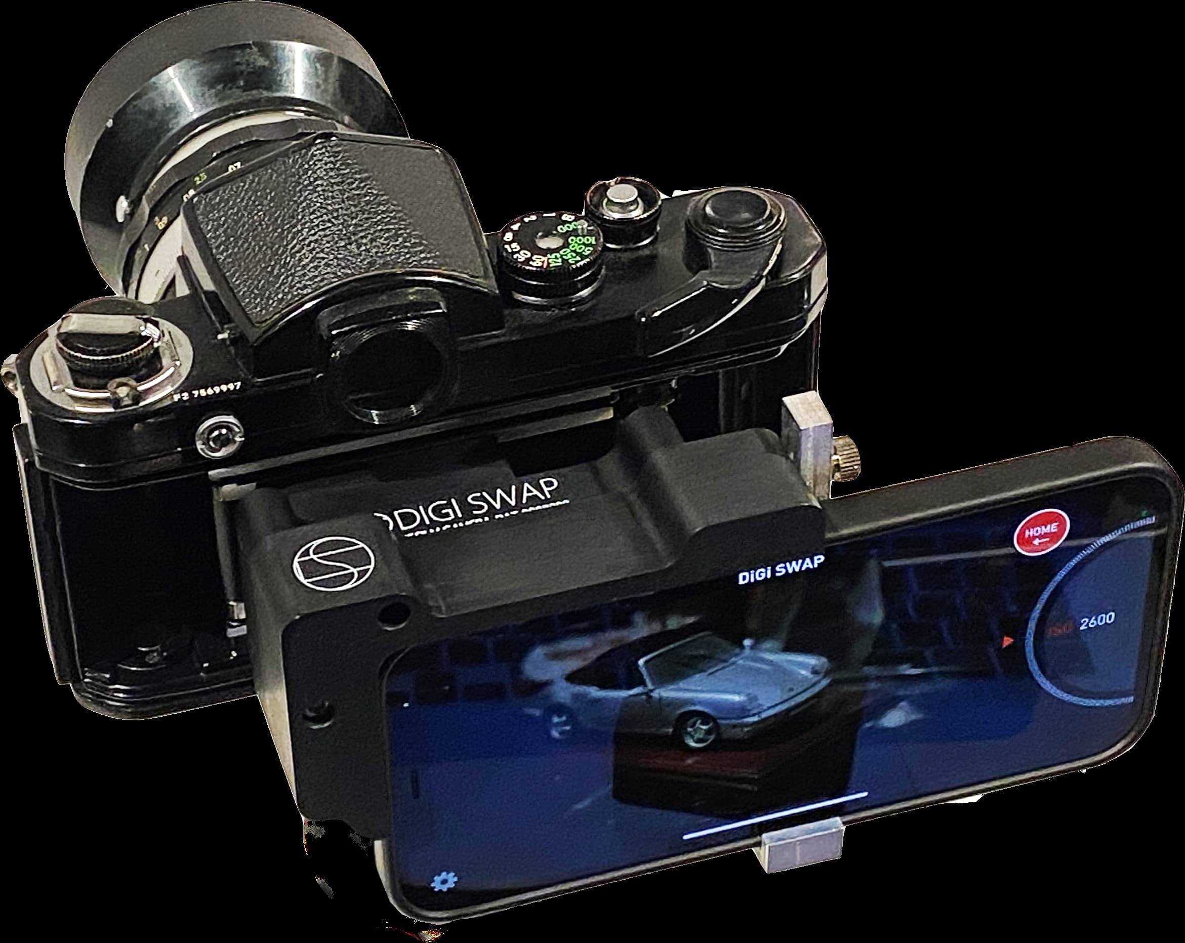 【最新】フィルムカメラなのにフィルム無し!?「デジスワップ」とは